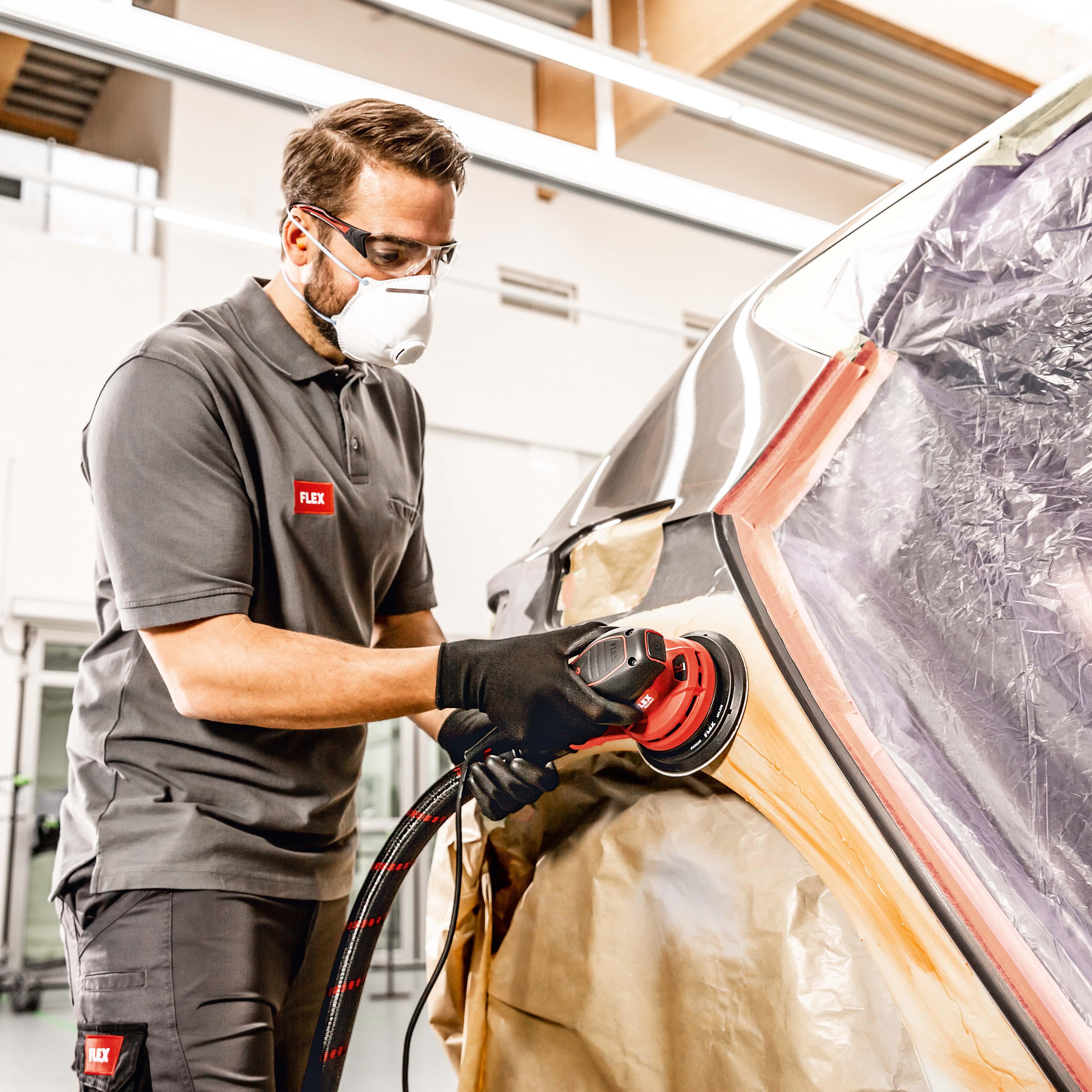 Sanding car body work with FLEX ORE